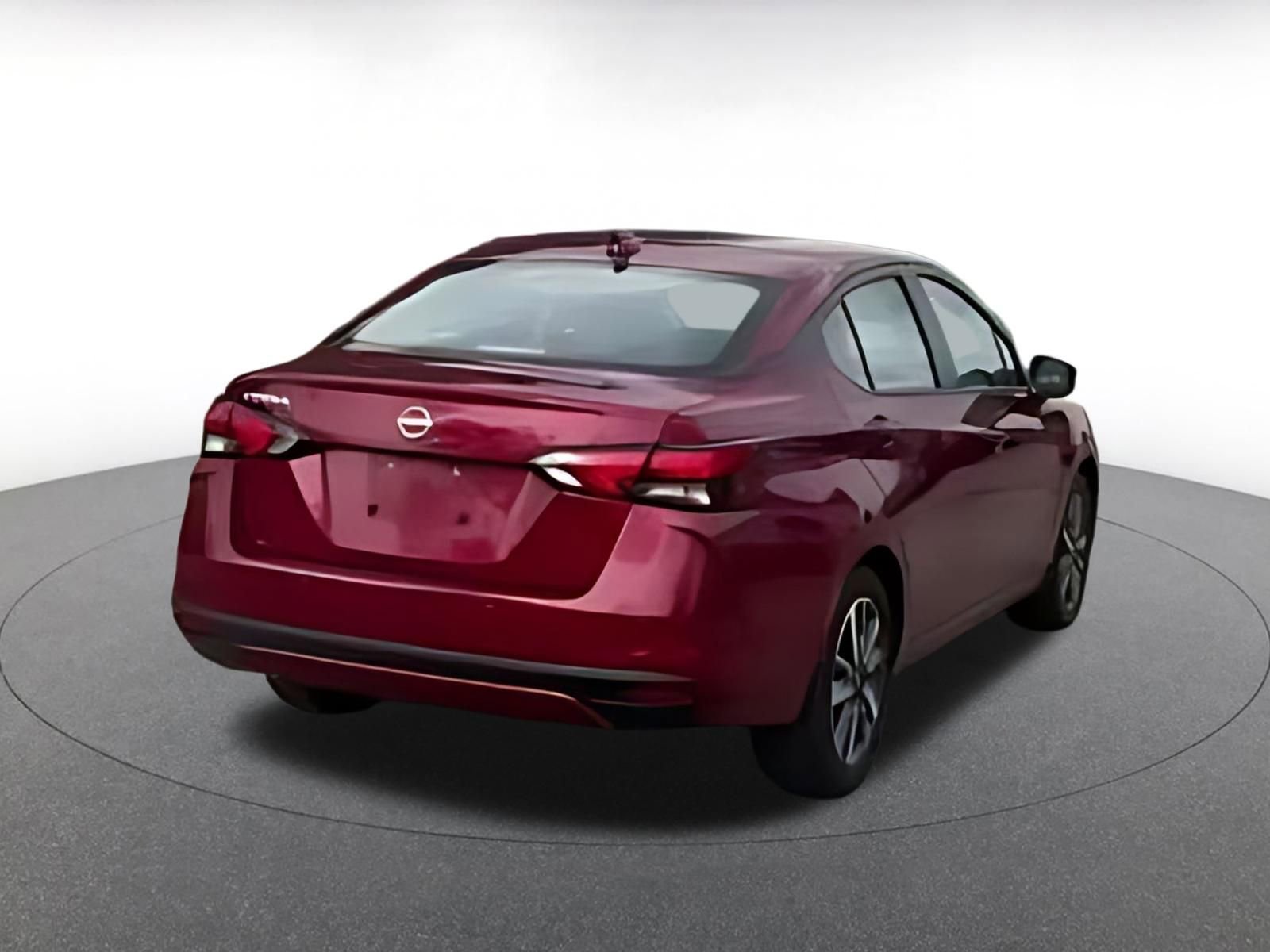 Used 2025 Nissan Versa SV image 15