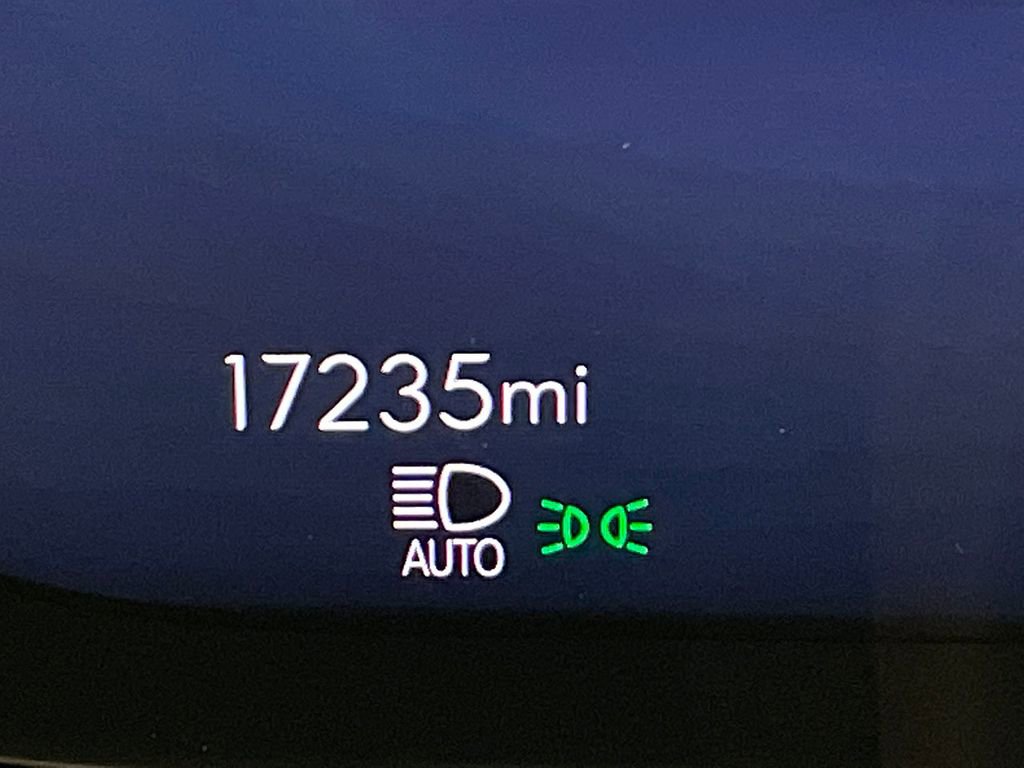 Used 2025 Buick Envision Sport Touring image 6