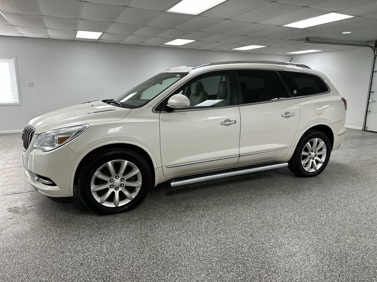 Used 2015 Buick Enclave Premium w/ Trailering Package AWD/4WD image 4