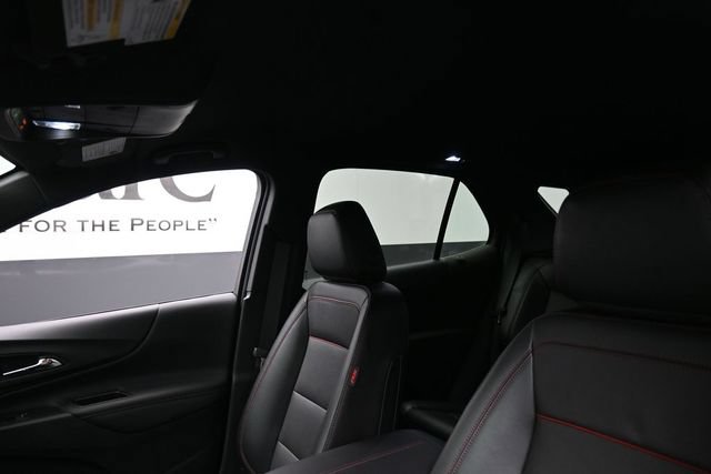 Used 2023 Chevrolet Equinox RS w/ RS Leather Package FWD image 17