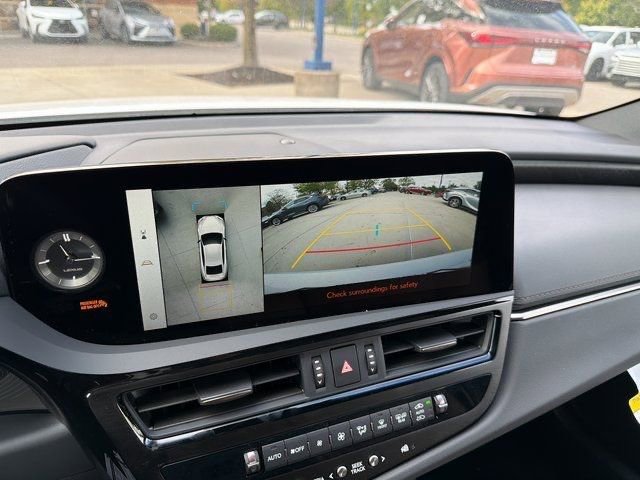 New 2025 Lexus ES 350 Luxury image 31