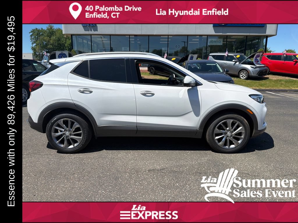 Used 2022 Buick Encore GX Essence w/ Advanced Technology Package AWD/4WD image 2