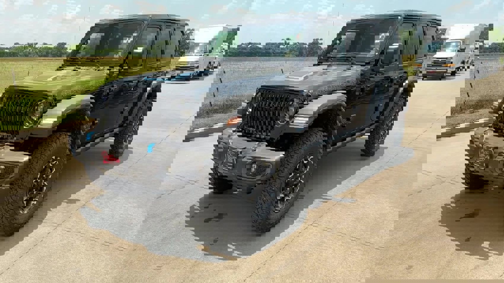 New 2023 Jeep Wrangler Rubicon w/ Cold Weather Group image 4