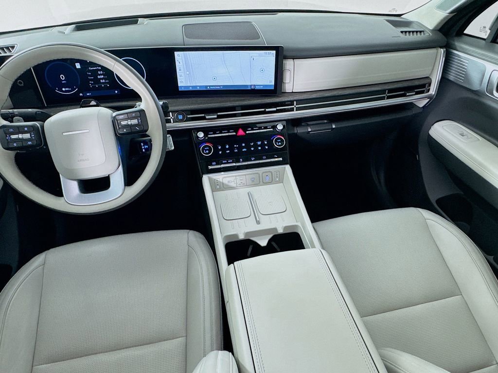 Used 2025 Hyundai Santa Fe Calligraphy image 28