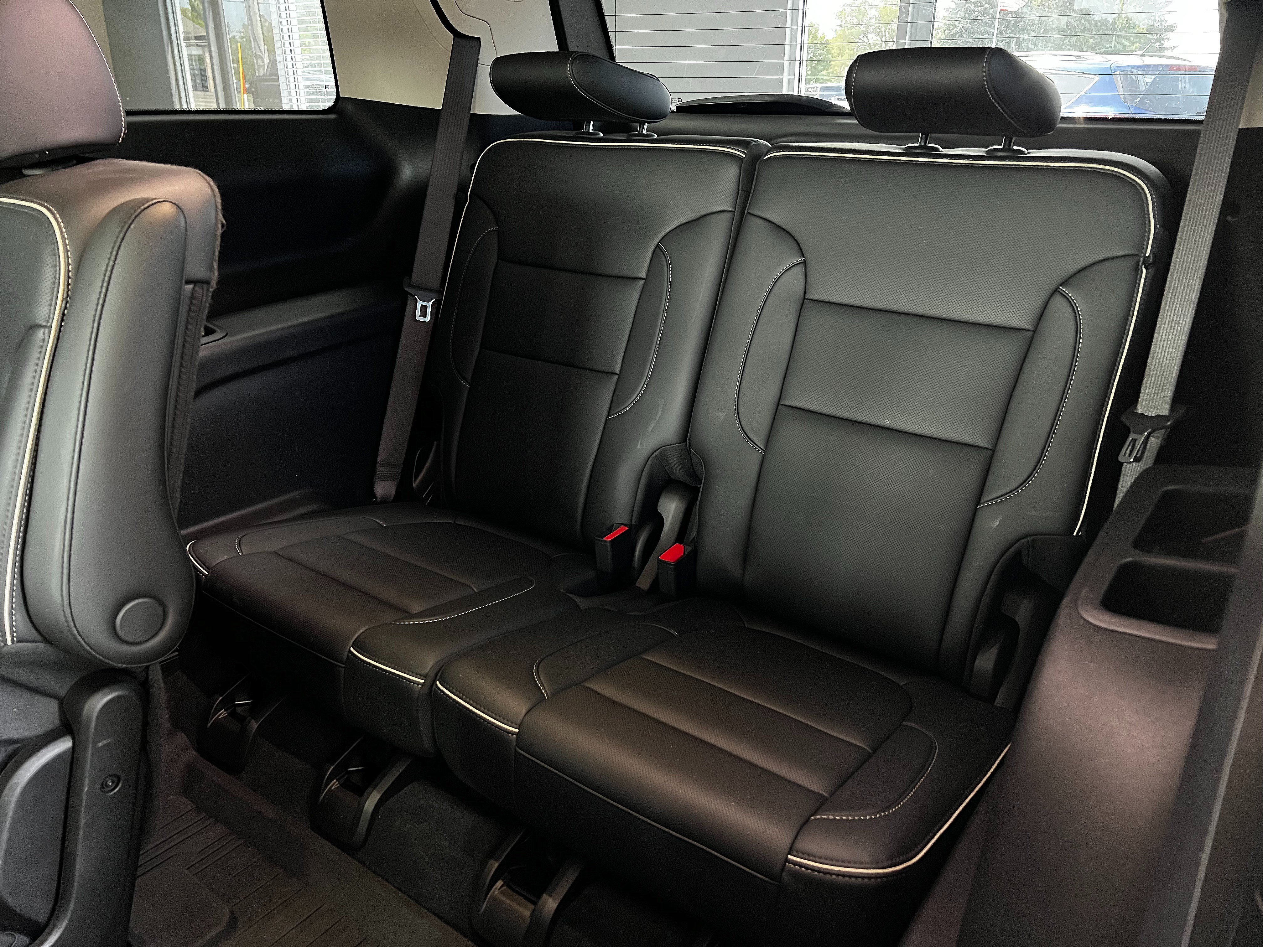 Used 2021 GMC Acadia Denali w/ GMC Pro Grade Package AWD/4WD image 24