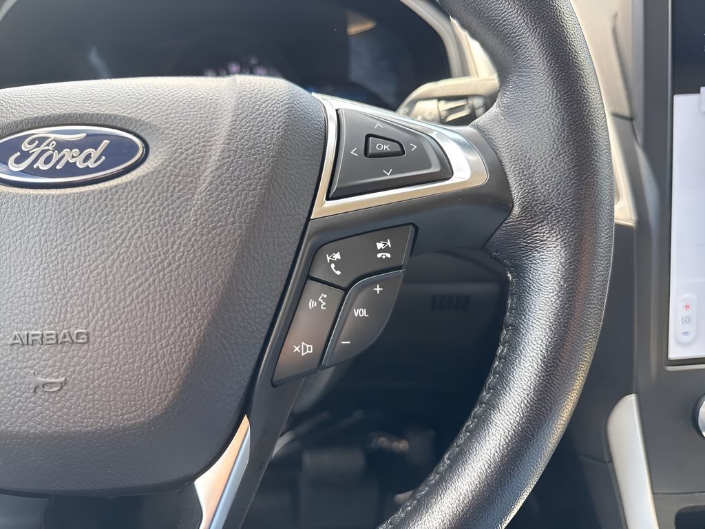 Used 2022 Ford Edge SEL w/ Convenience Package AWD/4WD image 15