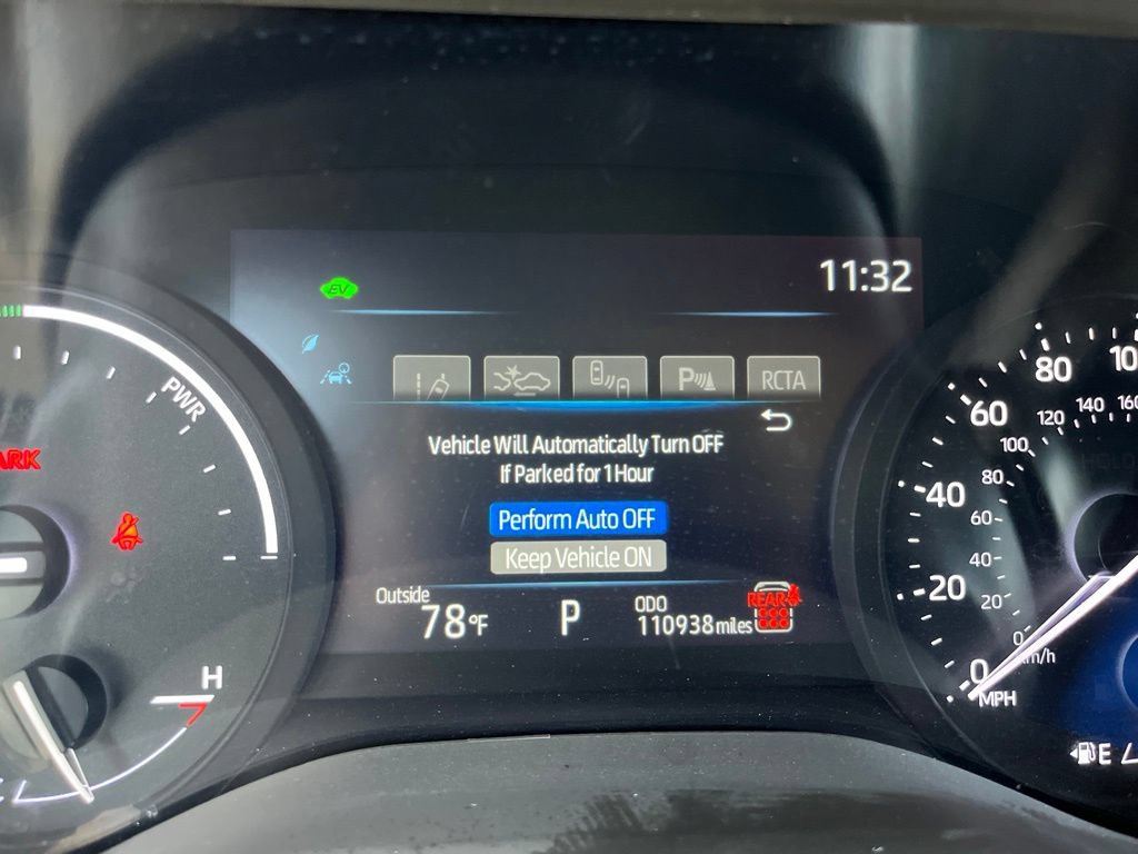 Used 2025 Toyota Sienna XLE FWD image 23