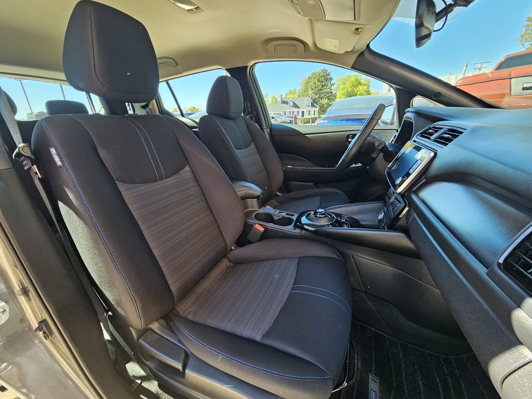 Used 2025 Nissan Leaf SV Plus FWD image 4