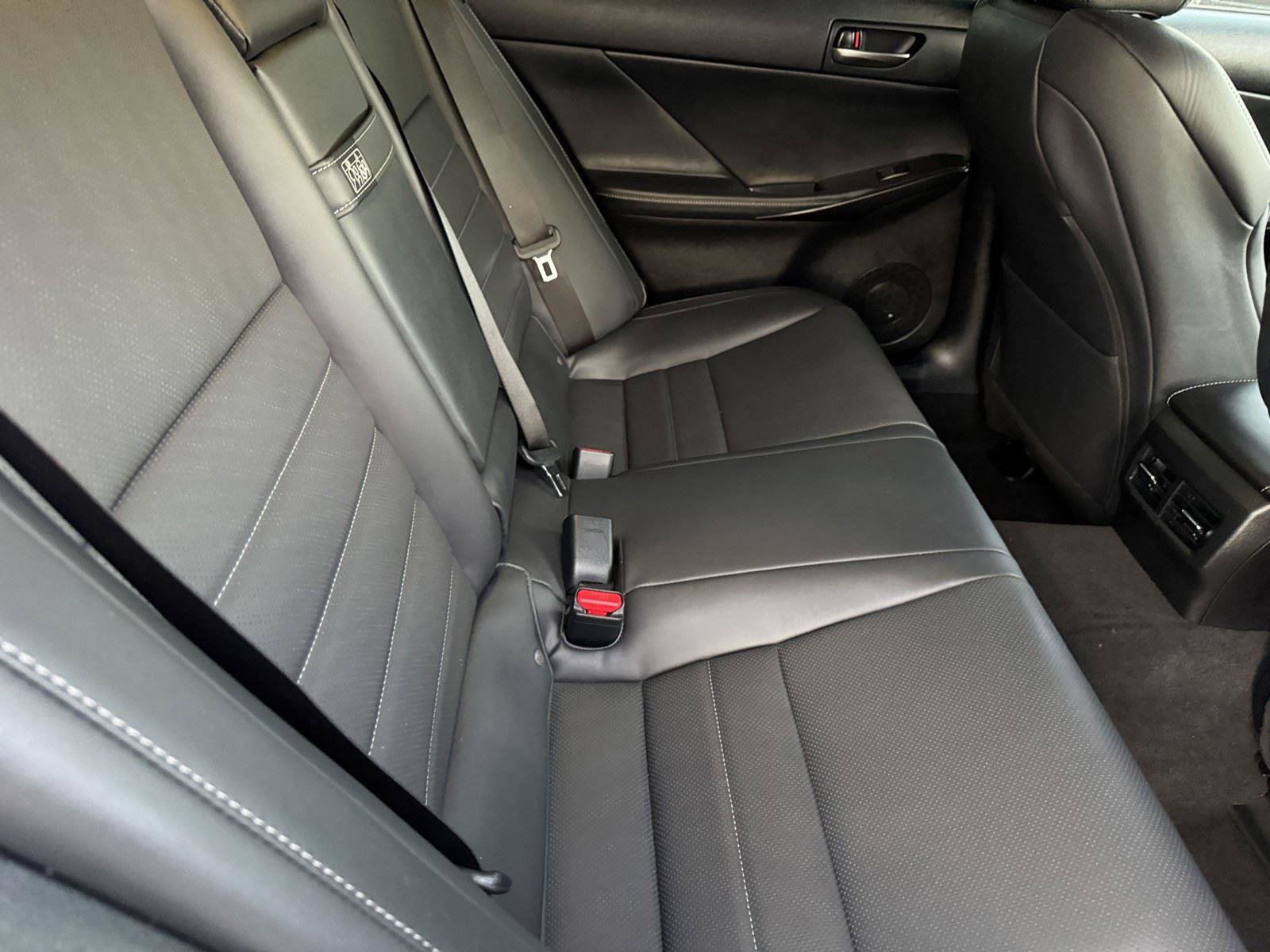 Used 2025 Lexus IS 350 F Sport image 10