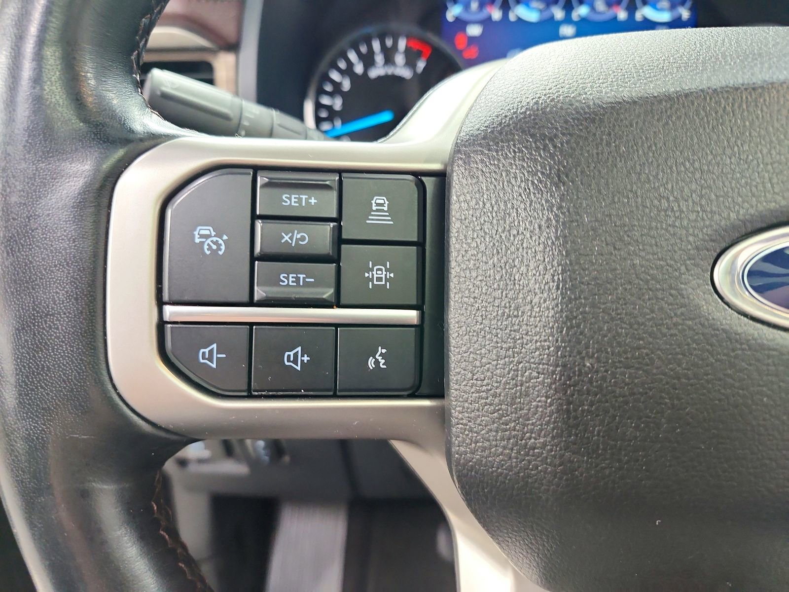 Used 2024 Ford Expedition Max Limited image 26