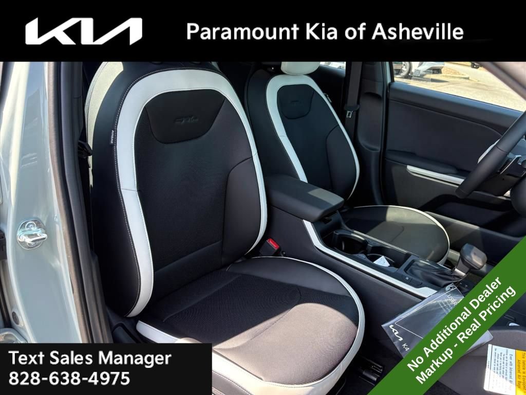 New 2026 Kia K4 GT-Line w/ GT-Line Premium Package FWD image 22