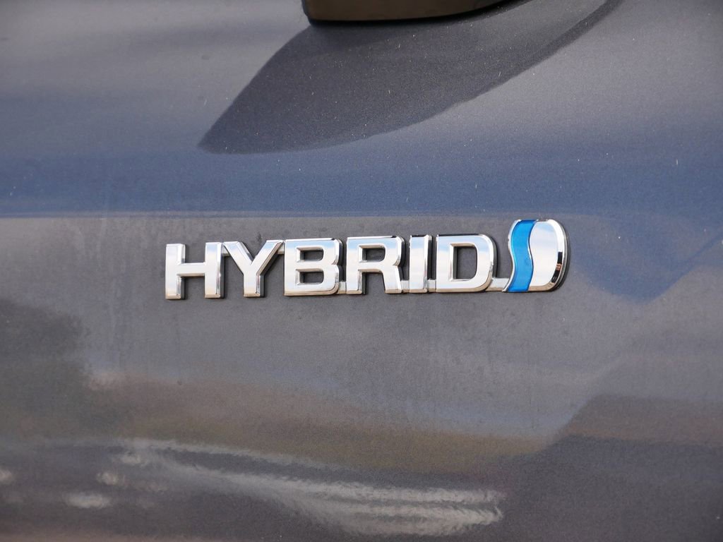 Used 2020 Toyota Highlander XLE image 16