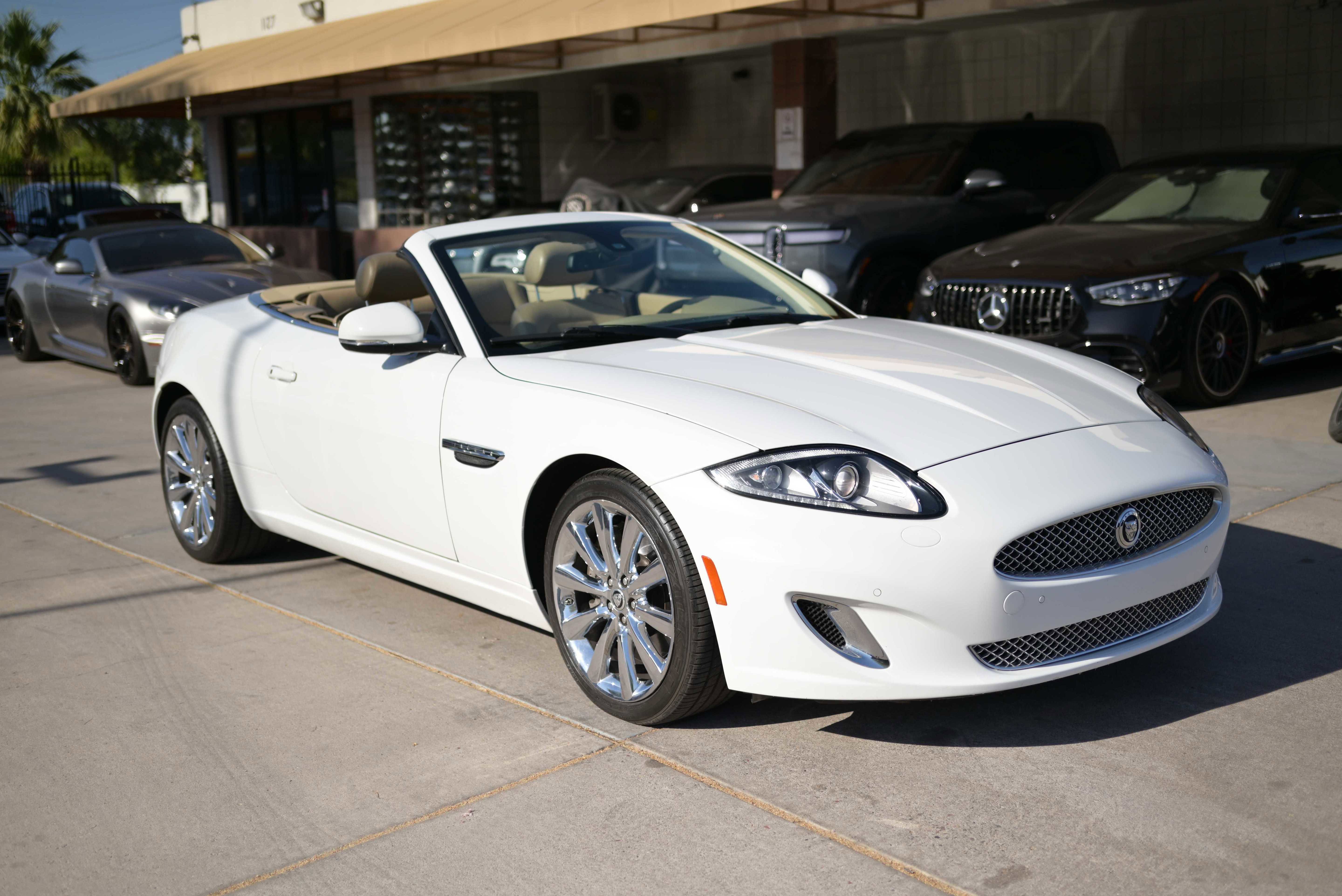 Used 2012 Jaguar XK Convertible image 7