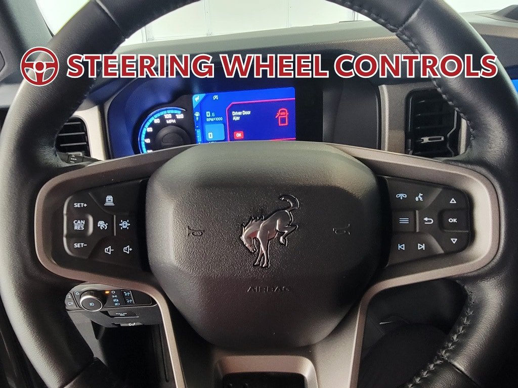 Used 2024 Ford Bronco Outer Banks AWD/4WD image 18