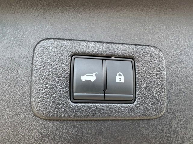 Used 2024 Nissan Armada SL AWD/4WD image 14