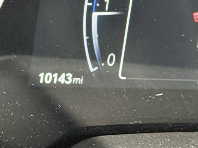 Used 2025 Toyota Corolla Cross XLE w/ Convenience Package FWD image 9