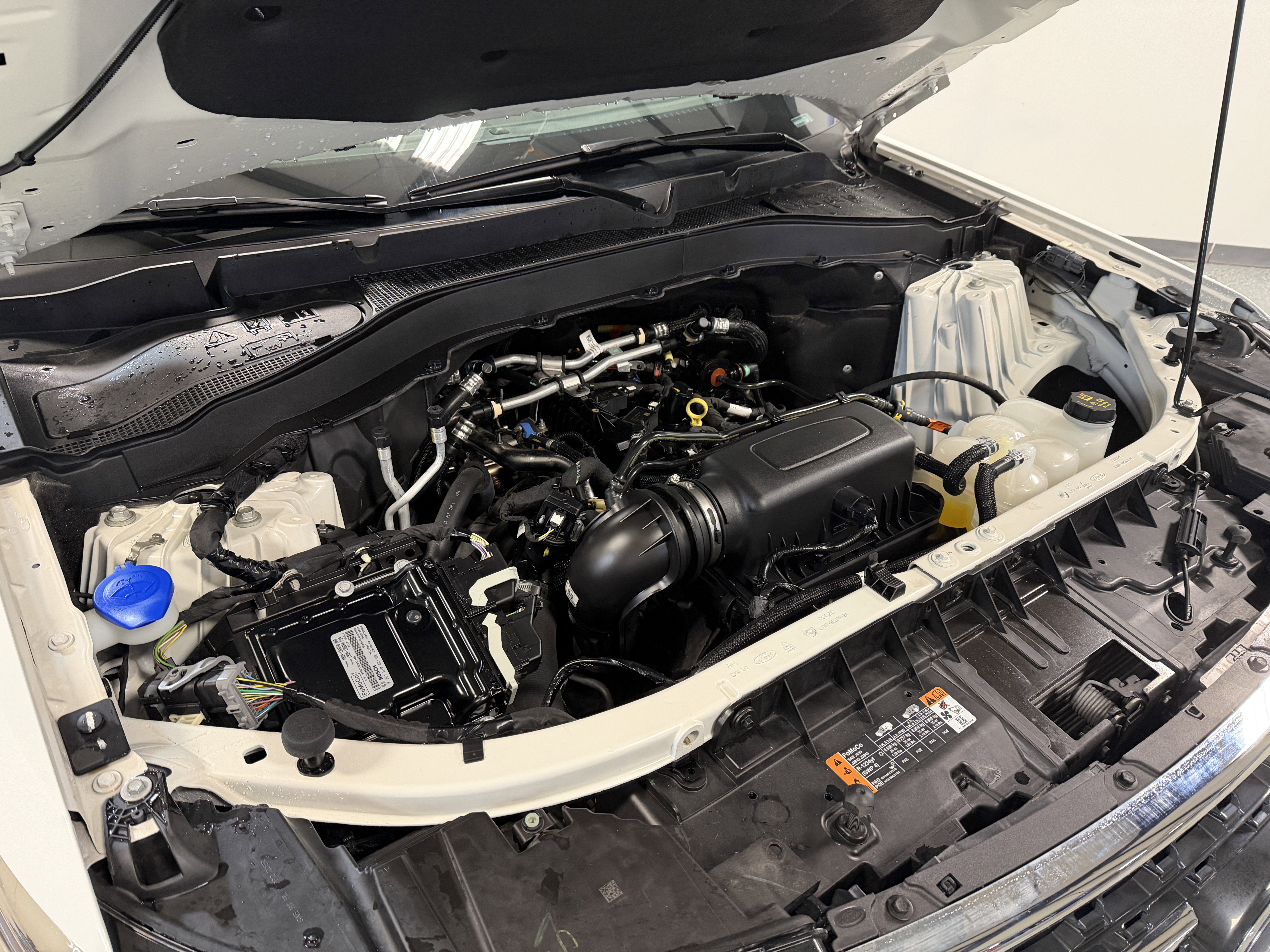 Used 2023 Ford Explorer XLT w/ Equipment Group 202A image 29