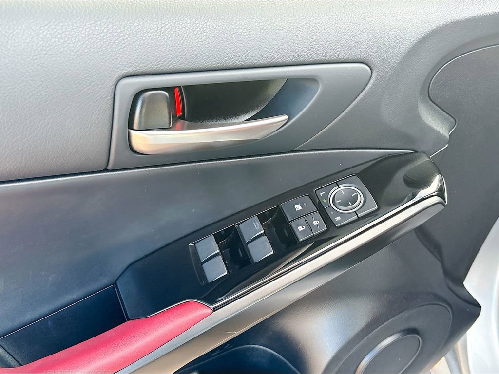 Used 2025 Lexus IS 300 F Sport image 17