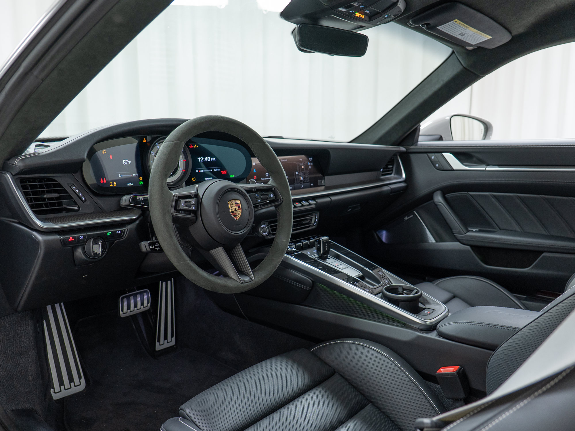 Certified 2025 Porsche 911 Turbo S AWD/4WD image 17