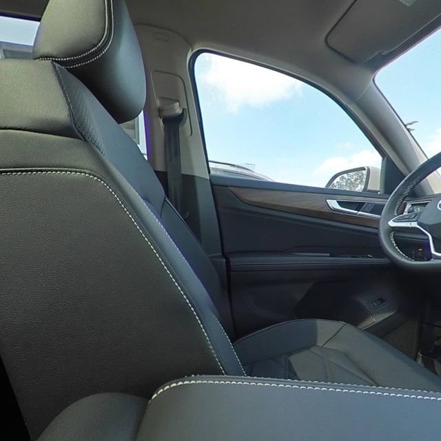 New 2026 Volkswagen Atlas SE image 29