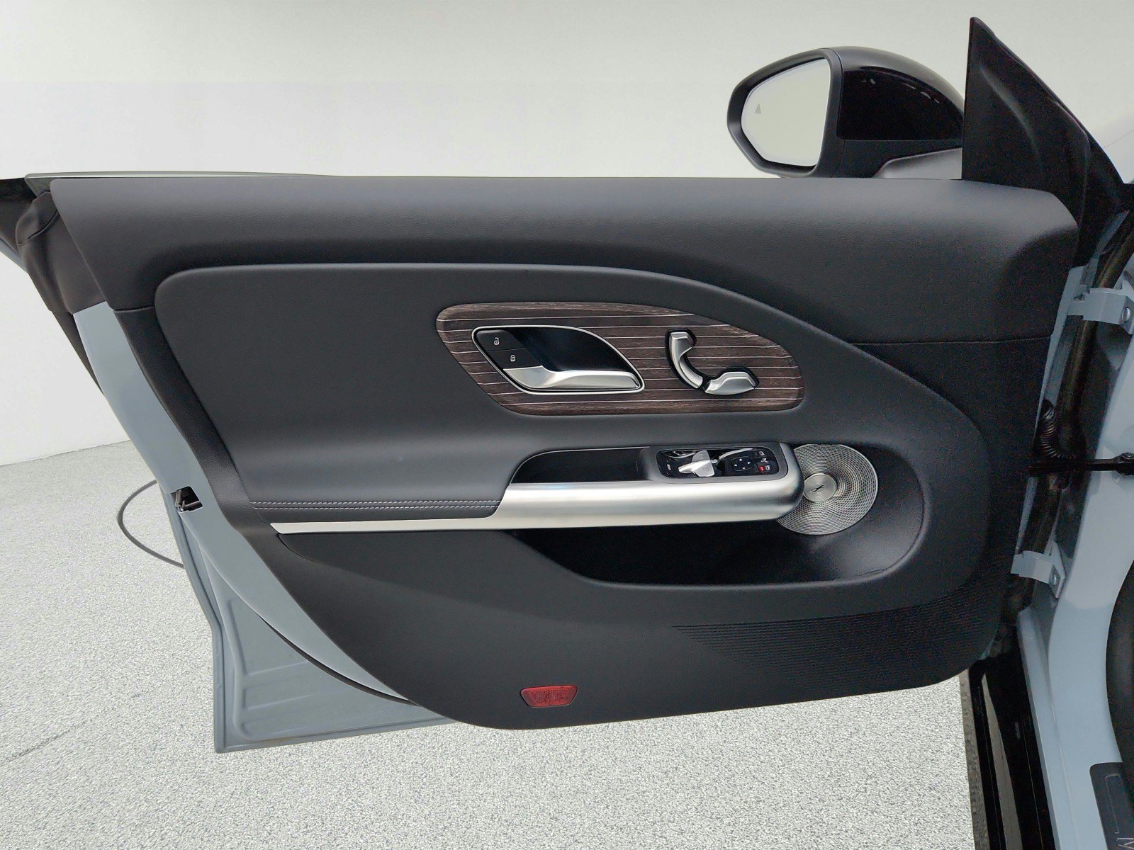 Used 2027 Mercedes-Benz CLA 220 image 15