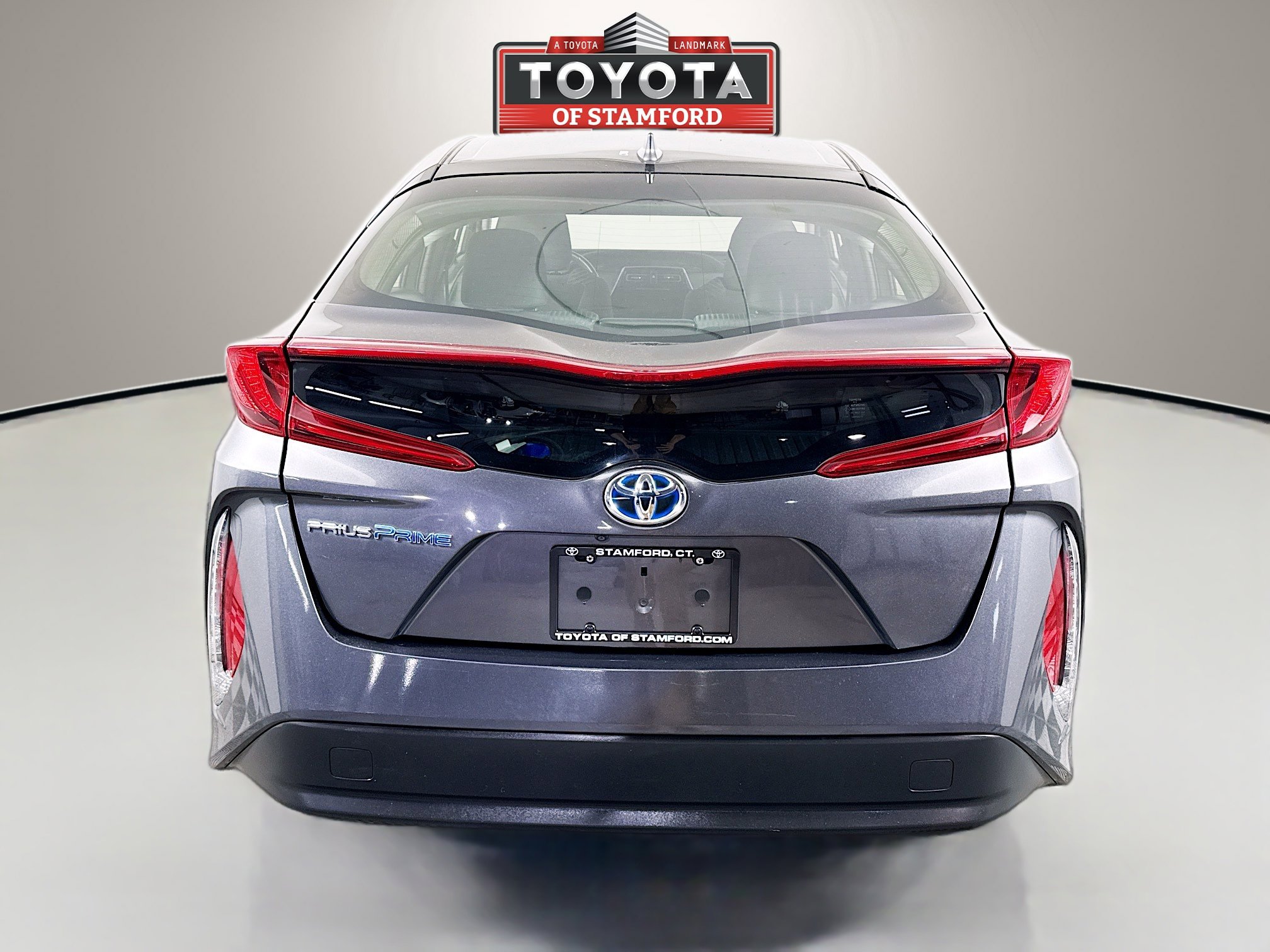 Certified 2017 Toyota Prius Prime Plus FWD image 6