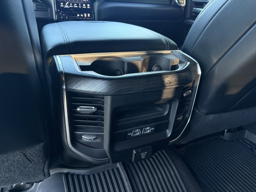 Used 2024 RAM 3500 Laramie w/ Night Edition image 26