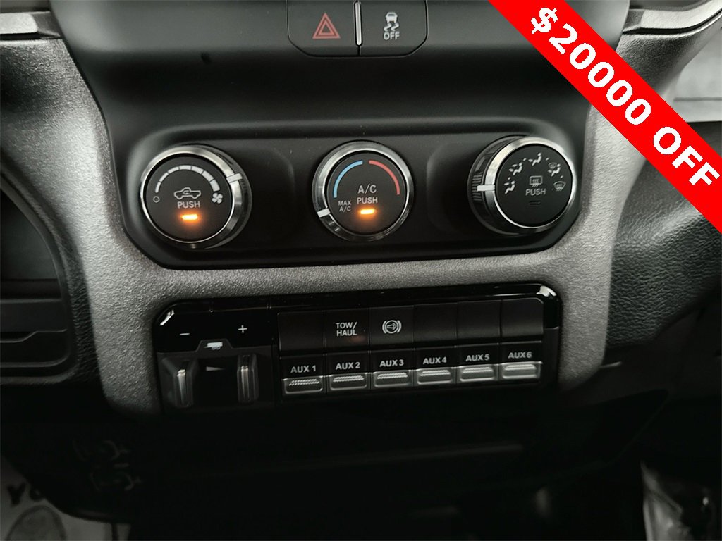 New 2024 RAM 3500 Tradesman w/ Chrome Appearance Group image 17