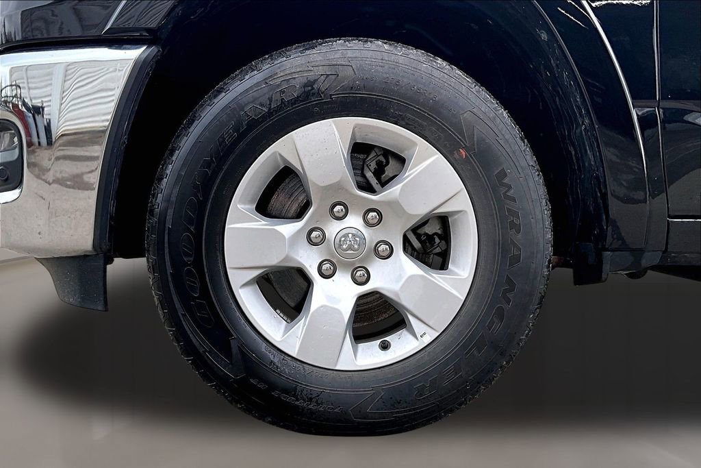 Used 2025 RAM 1500 Big Horn image 8