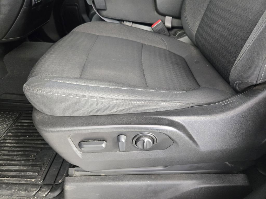 Used 2022 GMC Sierra 2500 SLE w/ SLE Convenience Package AWD/4WD image 25