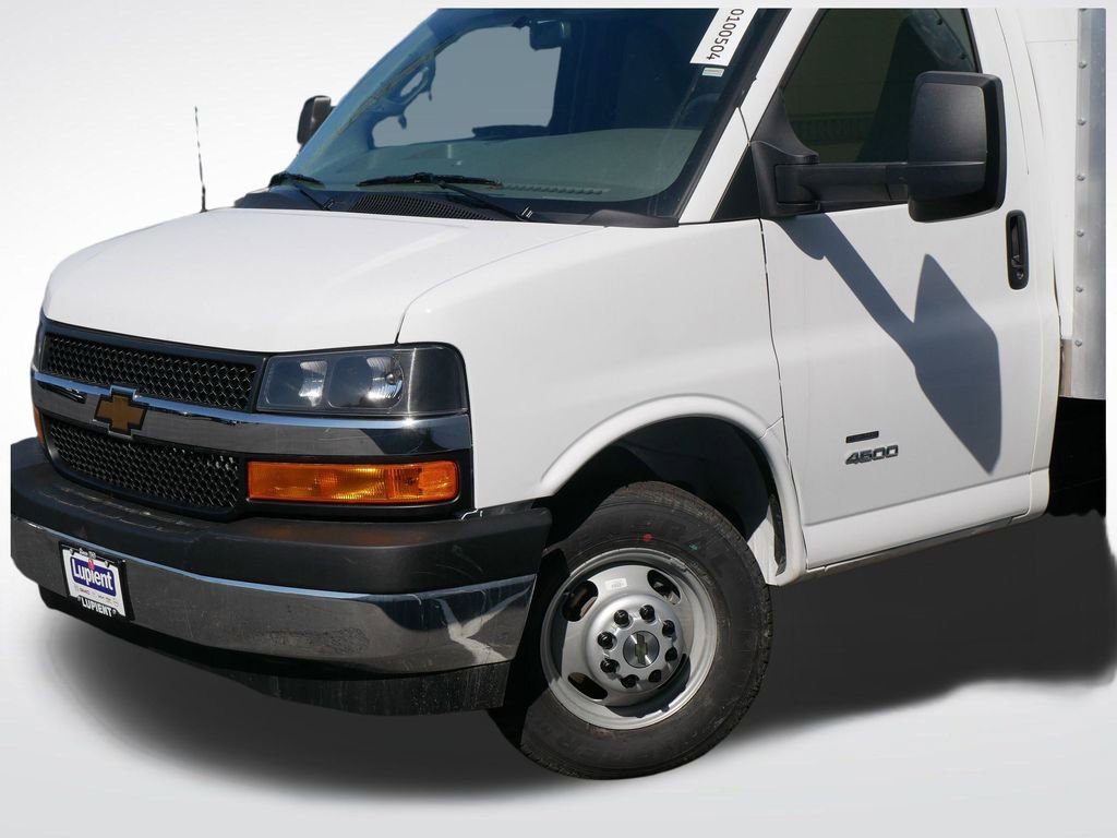 New 2025 Chevrolet Express 4500 Extended w/ Power Convenience Package RWD image 30