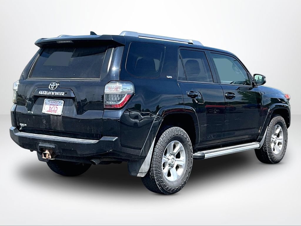 Used 2017 Toyota 4Runner SR5 Premium AWD/4WD image 2