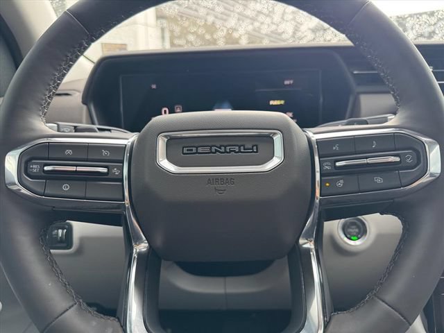 Used 2026 GMC Terrain Denali AWD/4WD image 18