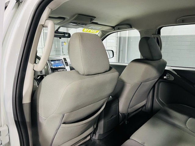 Used 2019 Nissan Frontier SV image 25