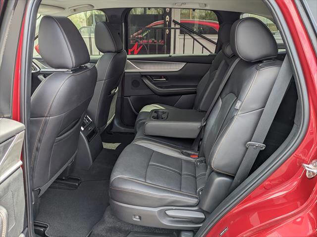 Used 2024 MAZDA CX-90 3.3 Turbo w/ Preferred Plus image 12