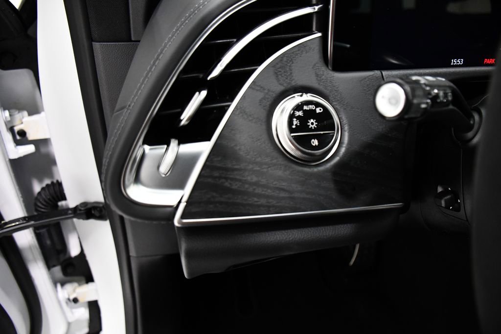 New 2026 Mercedes-Benz E 53 AMG 4MATIC Sedan image 9