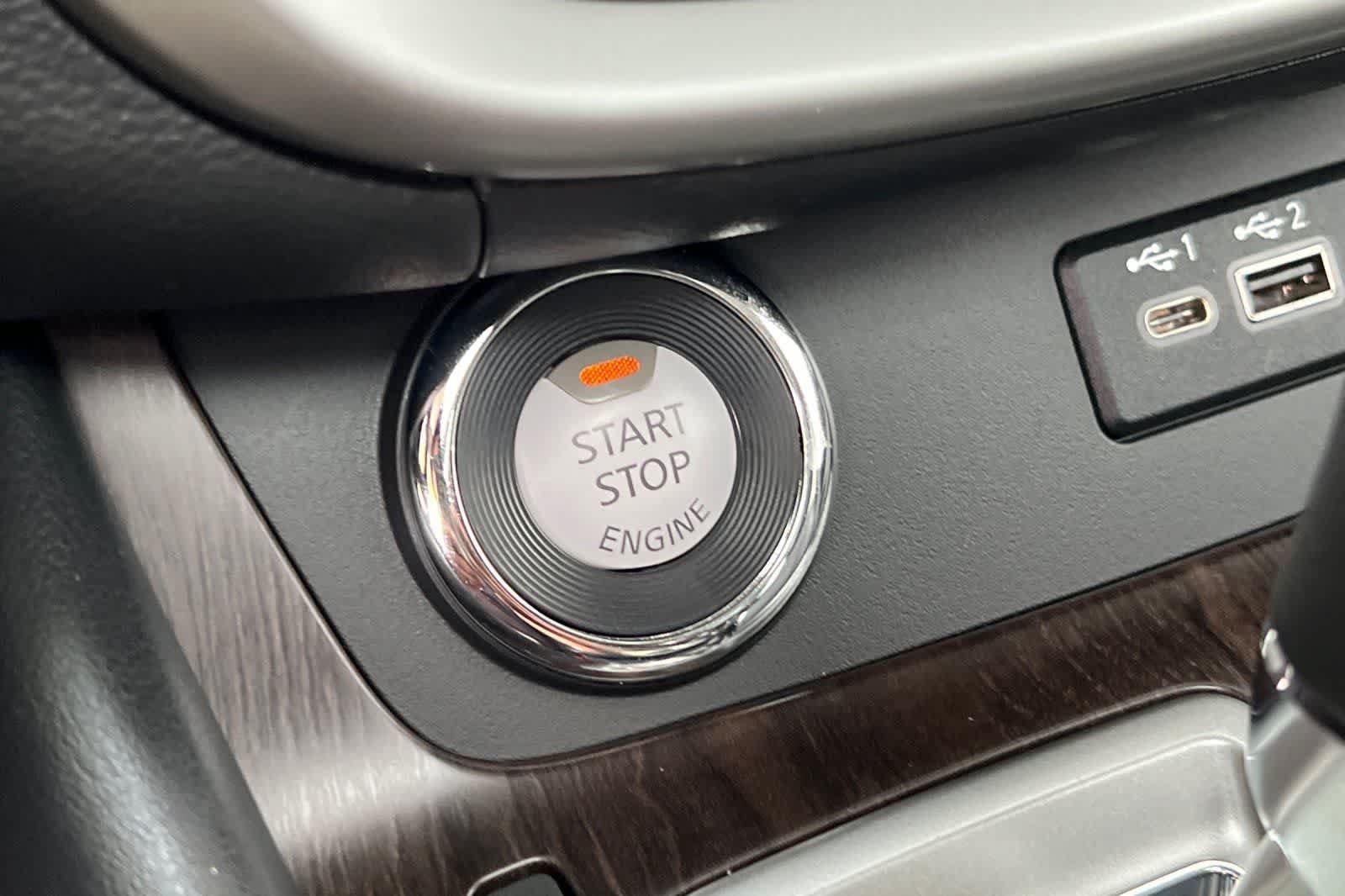 Certified 2021 Nissan Murano Platinum w/ Cargo Package FWD image 29