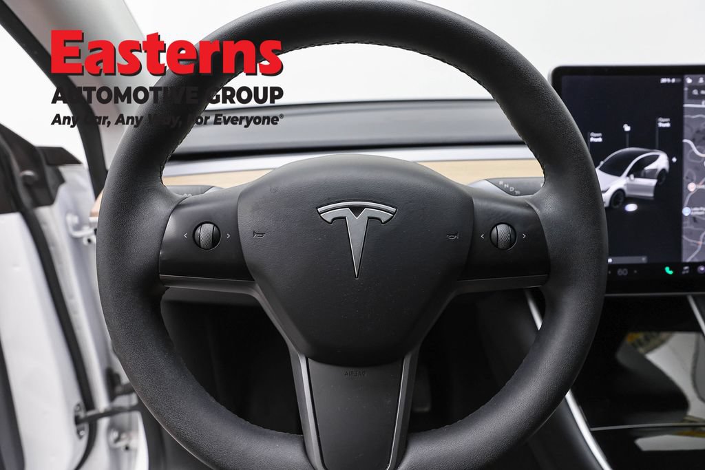 Used 2021 Tesla Model Y Long Range AWD/4WD image 10