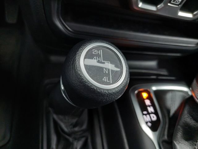 Used 2022 Jeep Wrangler Unlimited Sport image 17