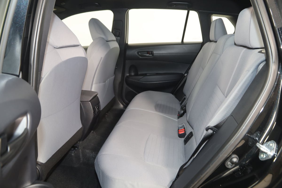 Used 2025 Toyota Corolla Cross AWD Hybrid image 36
