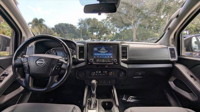 Used 2022 Nissan Frontier SV image 26