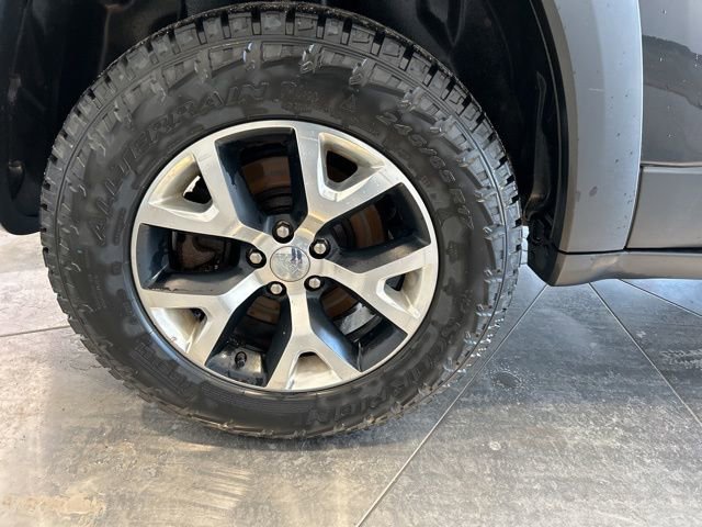 Used 2014 Jeep Cherokee Trailhawk w/ Leather Interior Group image 17