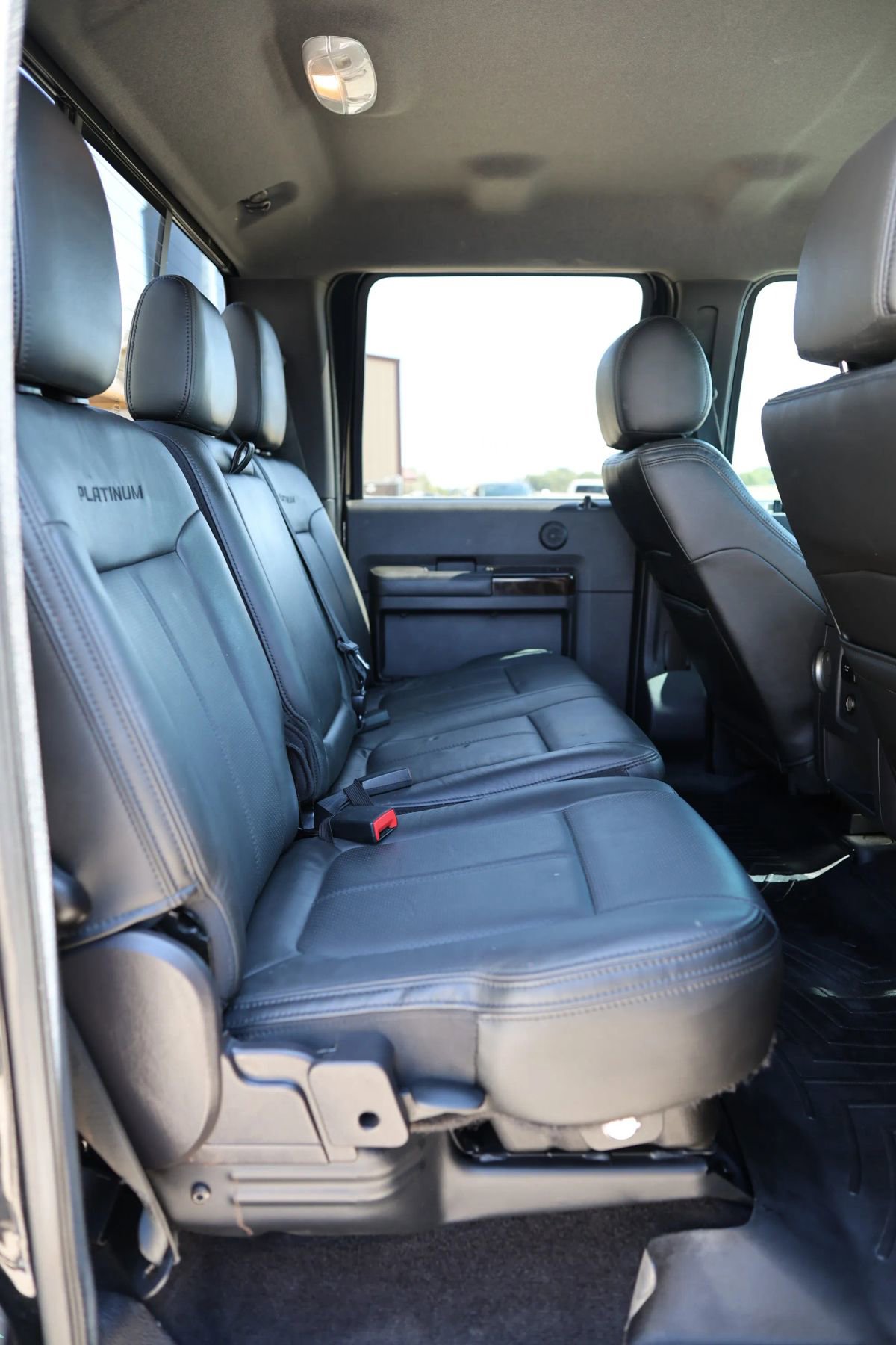 Used 2015 Ford F350 Platinum image 41