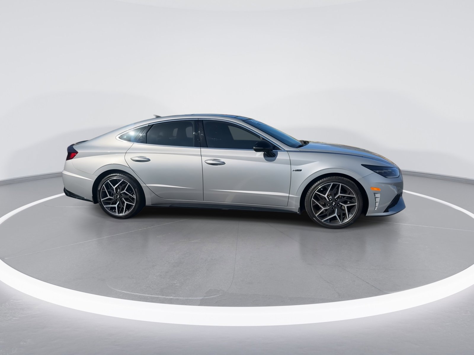 Used 2023 Hyundai Sonata N Line image 10