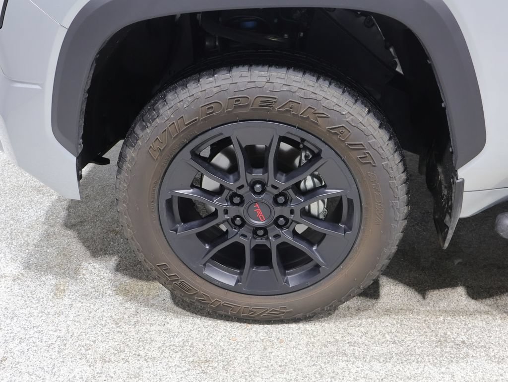 Used 2024 Toyota Tundra Limited w/ TRD Off-Road Package AWD/4WD image 10