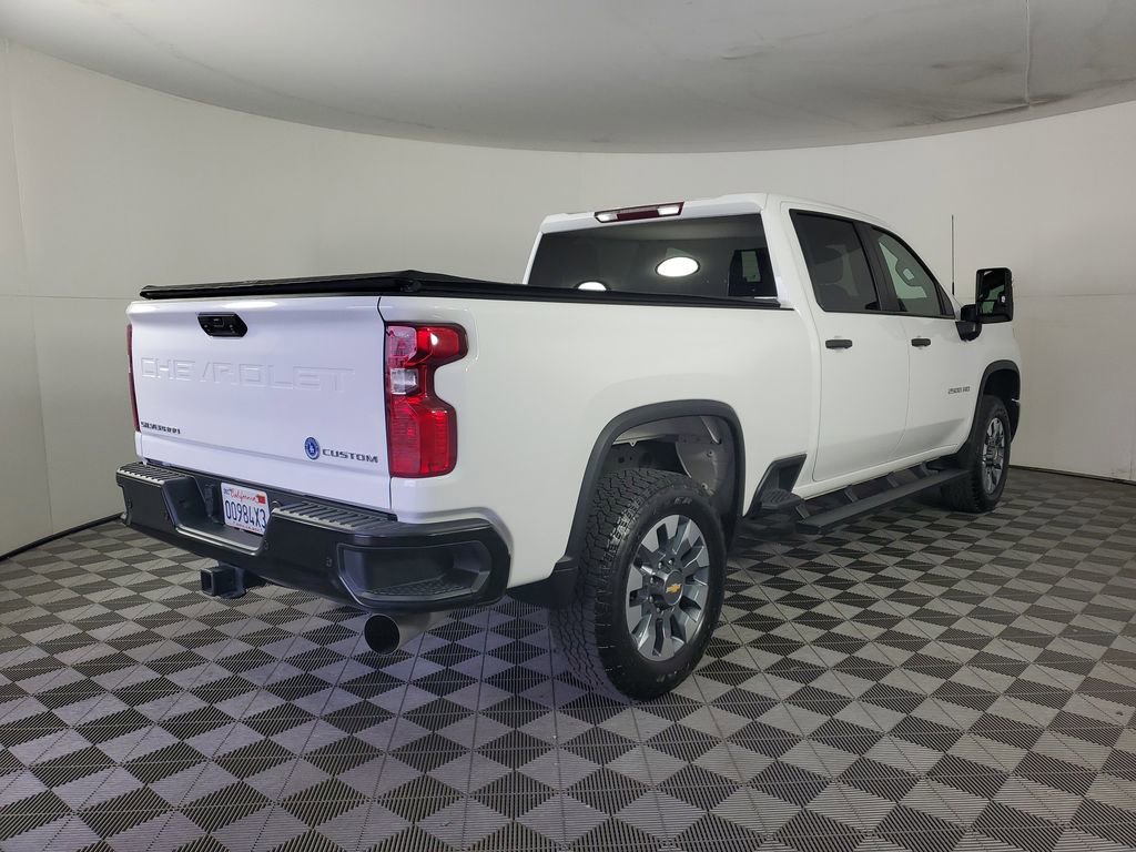 Used 2024 Chevrolet Silverado 2500 Custom w/ Custom Value Package image 4