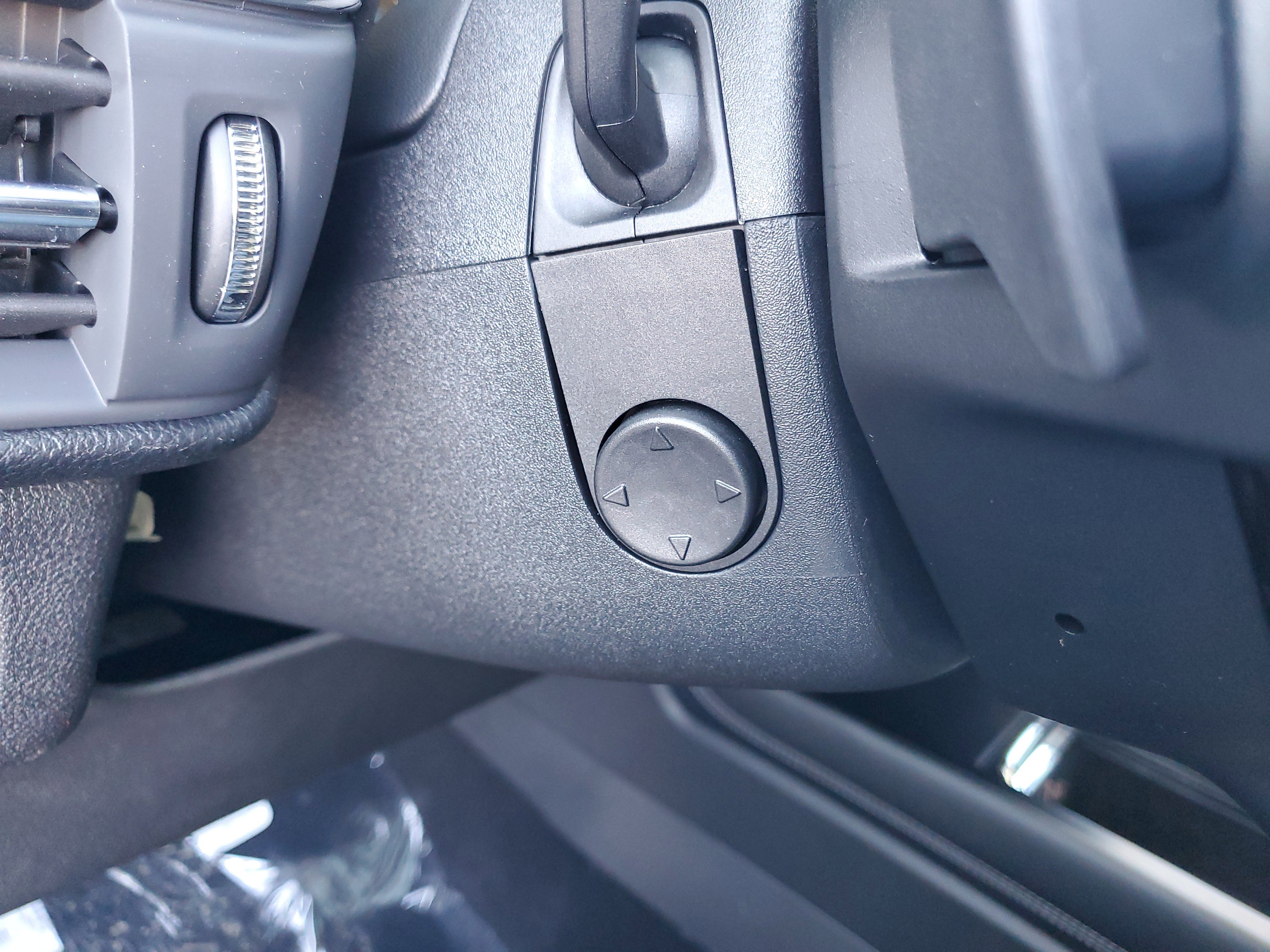 New 2026 Lincoln Corsair Premiere image 15