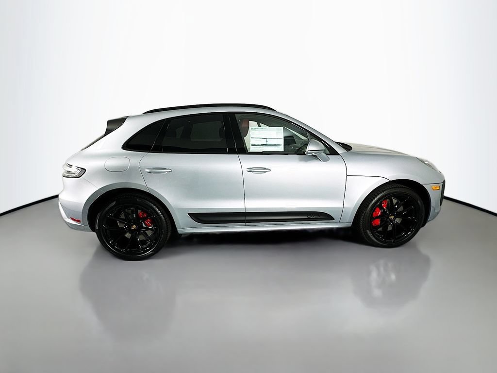 New 2026 Porsche Macan GTS AWD/4WD image 8