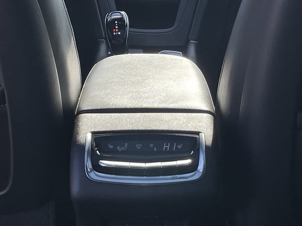 Certified 2024 Cadillac XT6 Premium Luxury w/ LPO, Floor Liner Package image 30