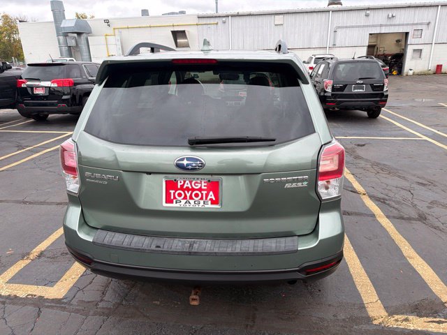 Used 2017 Subaru Forester 2.5i Premium AWD/4WD image 3